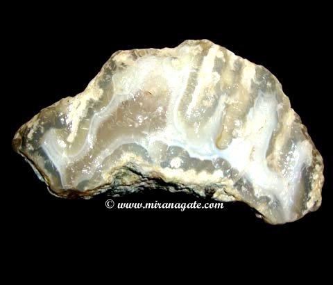 Manufacturers Exporters and Wholesale Suppliers of Agate Antique Piece Khambhat Gujarat